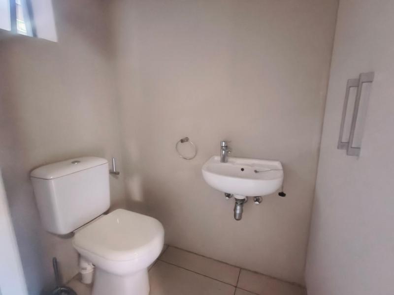 1 Bedroom Property for Sale in Observatory Western Cape